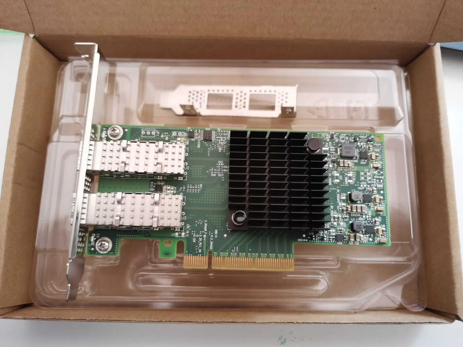 Mellanox CX4121A IBM 01GR253 Red adaptadora de doble puerto SFP28 PCIe x8 3.0 25GbE