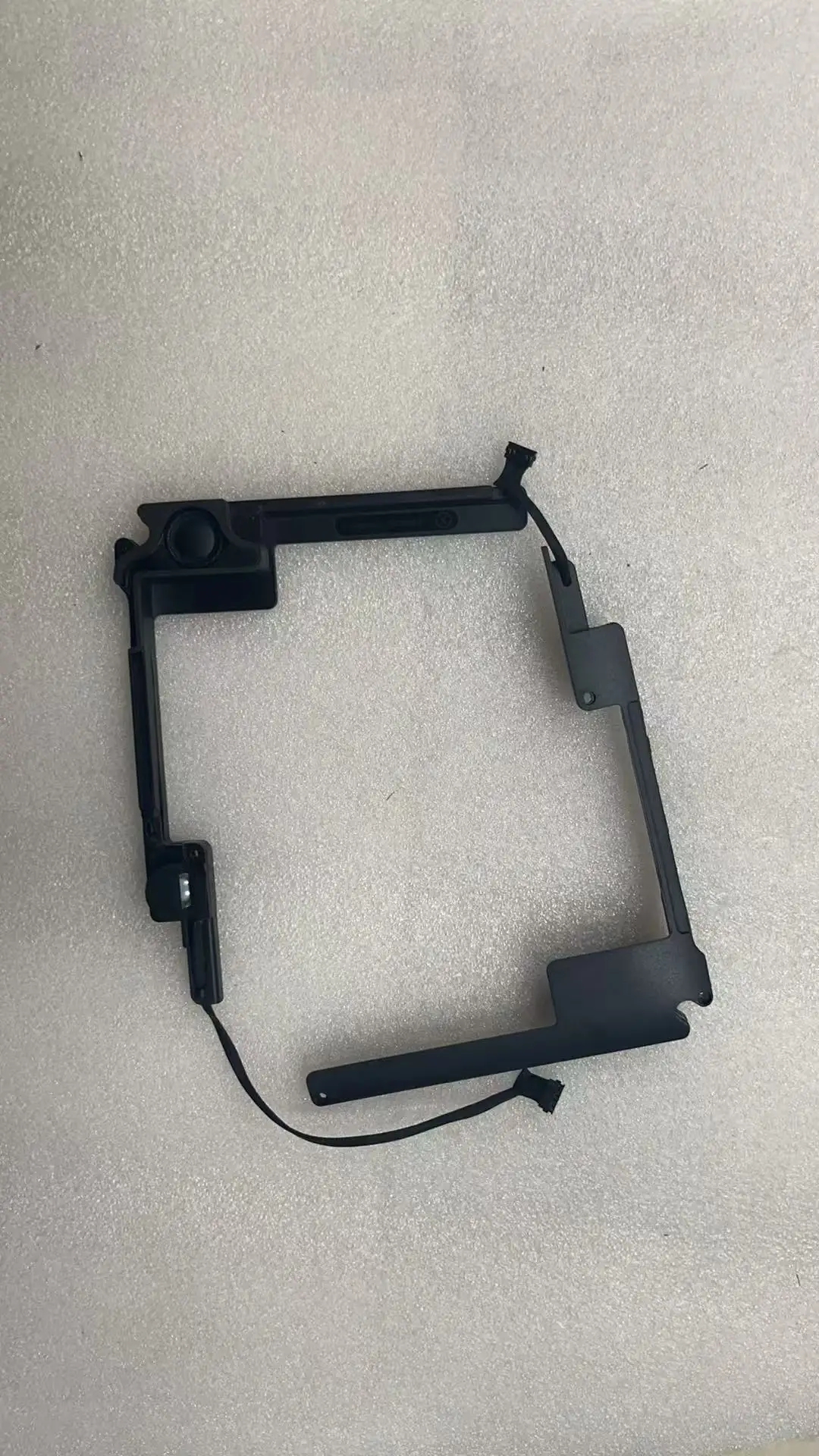 Altavoces Apple para MacBook Pro Retina – Sonido Envolvente Mejorado - imagen 5