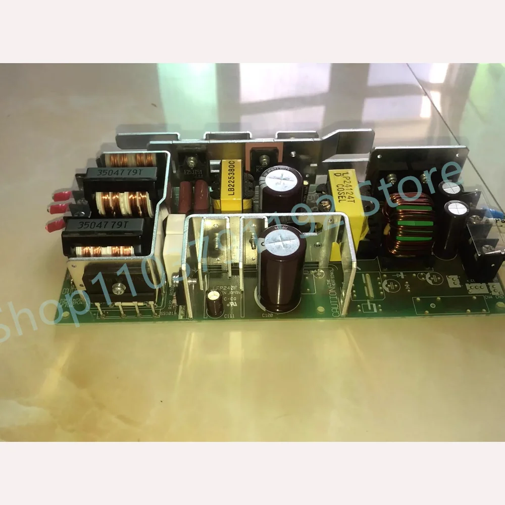 Fuente de alimentación conmutada 24V10A LEP240F-24-T - imagen 4