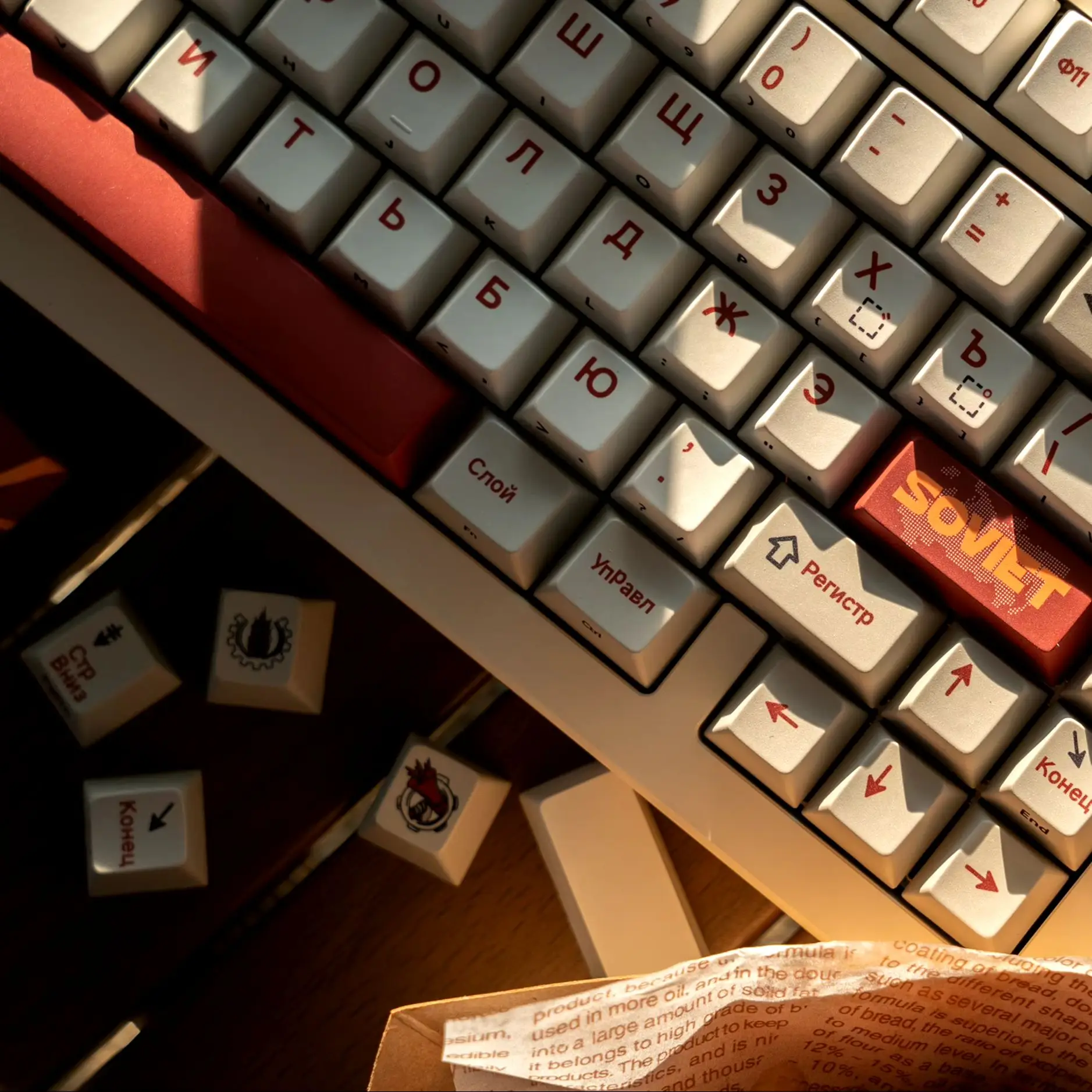 Teclas con diseño Alice/ANSI, más de 140 teclas, teclas Retro rusas, rojo, negro, Pbt, cereza sublimada para interruptor MX, tapa de teclado mecánico - imagen 4