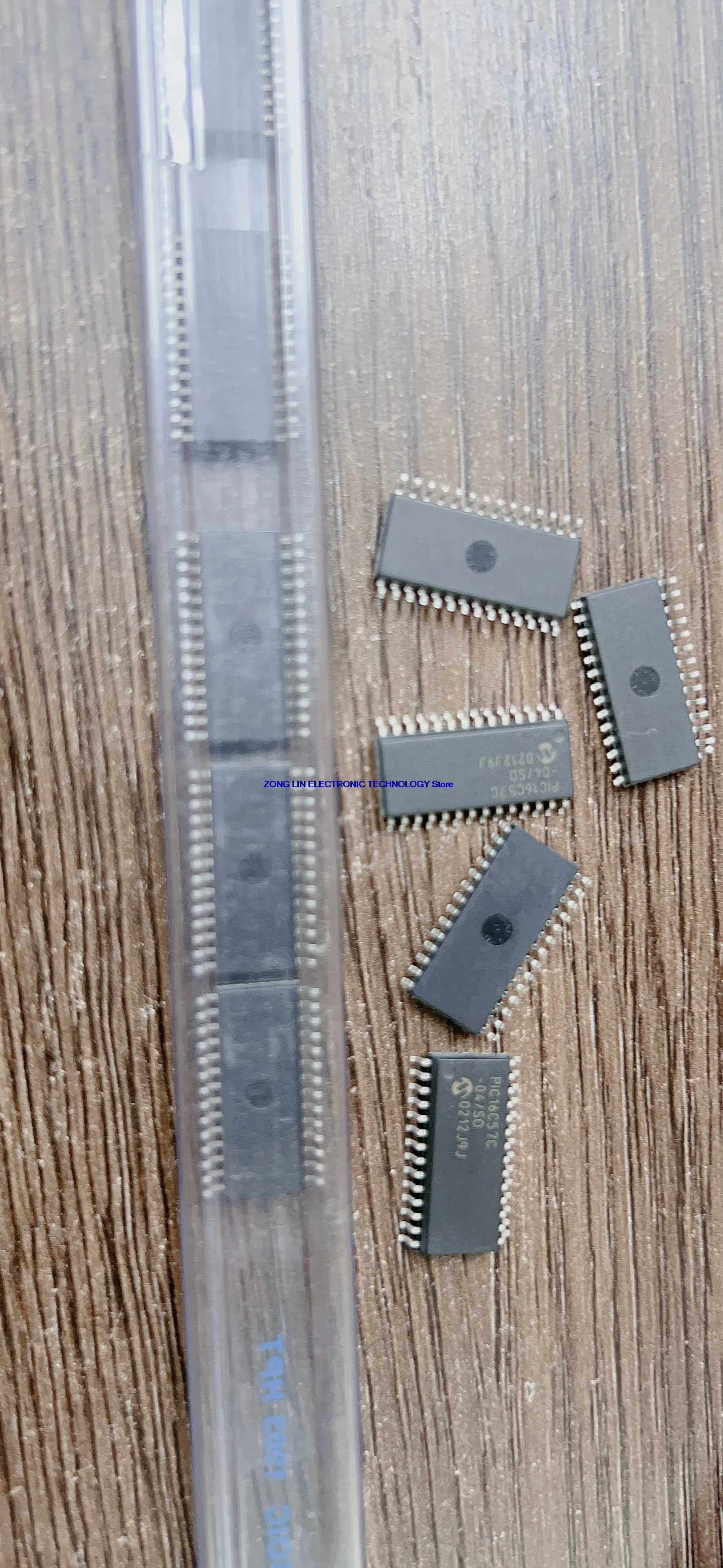 Microcontrolador PIC16C57C-04/SO de 8 bits MCU SOP-28 chip microcontrolador en stock, original 1 pieza