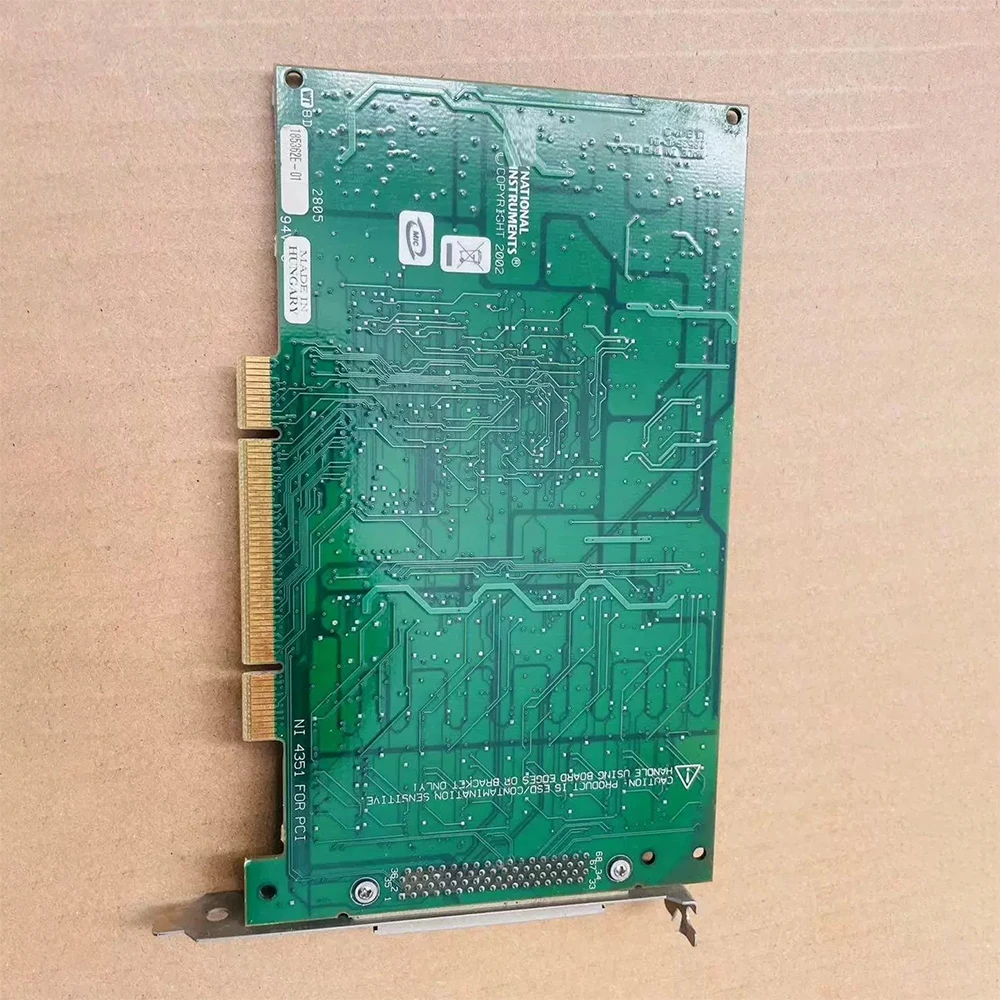 Para grabador de voltaje y temperatura NI de alta precisión PCI-4351 - imagen 5