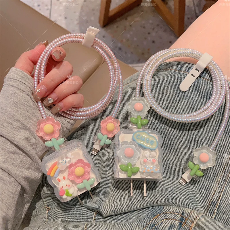 Nueva funda de cargador de silicona transparente con flor de conejo azul para IPhone 11 12 13 14 15 18/20W funda protectora de carga funda de cargador