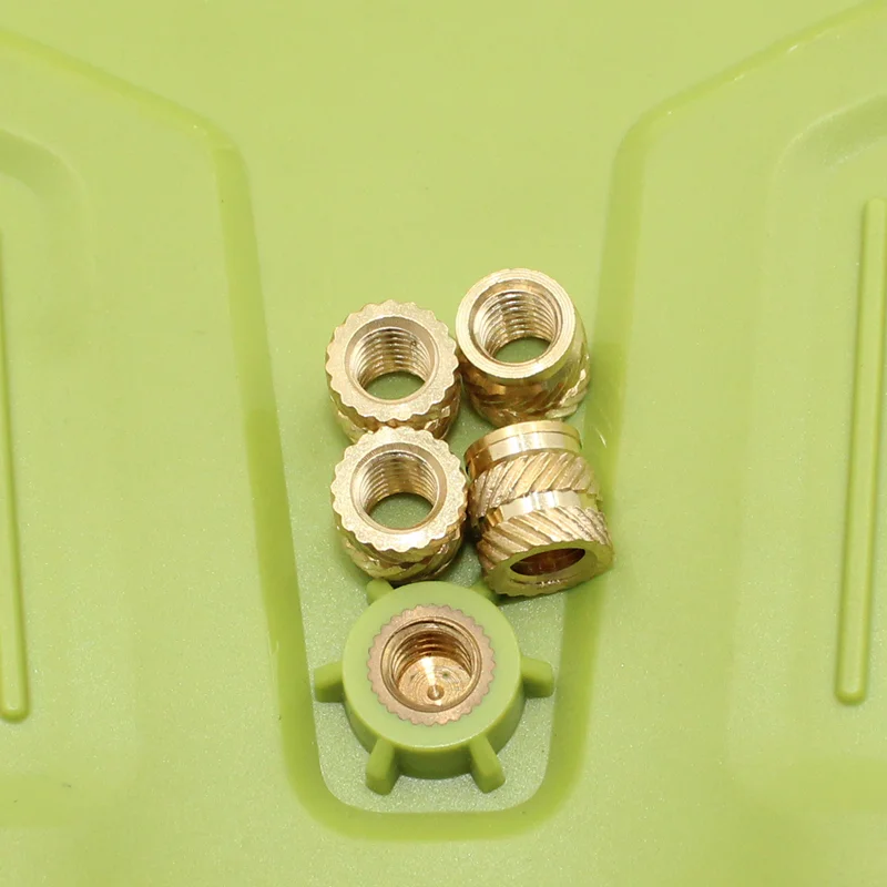 Tuerca de inserción de latón de fusión en caliente, punta de soldador, rosca moleteada de inyección, M2, M3, M4, M5, M8, accesorios de impresora 3D, Plástico - imagen 4