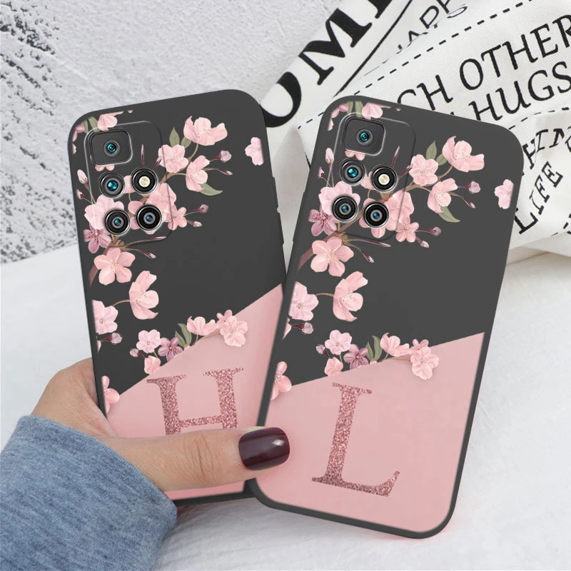 Funda con letra inicial A Z para Redmi 10 4G, Funda trasera de silicona suave con flor rosa para Xiaomi Redmi10, Coque, parachoques, carcasa para pareja - imagen 2