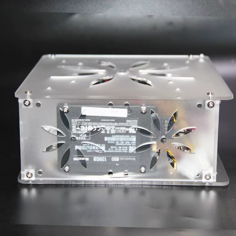 Carcasa Mini ITX Transparente Esmerilada - Diseño Interruptor Premium - imagen 5