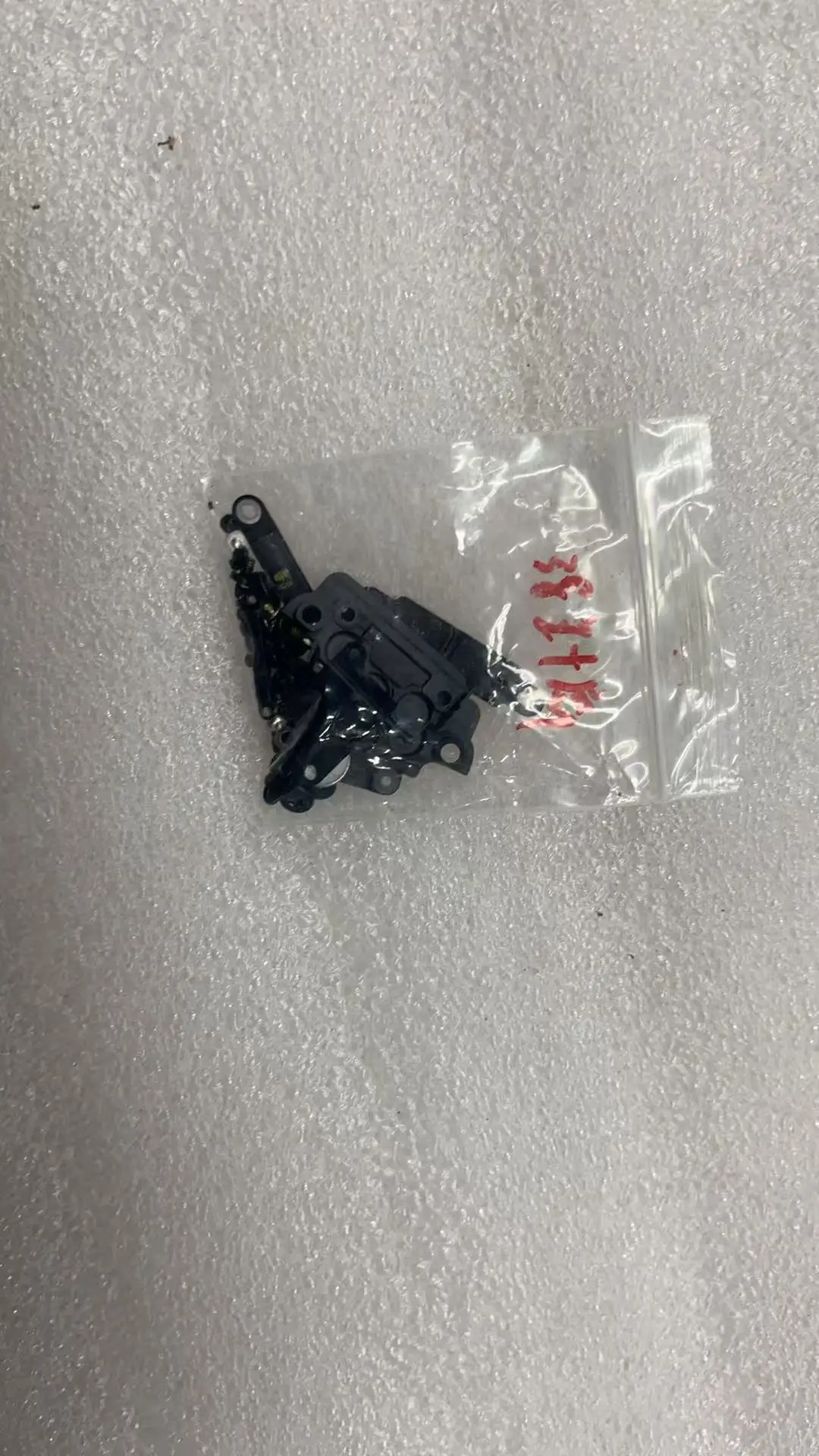 Tornillos Internos MacBook Pro A2338 – Kit Reparación