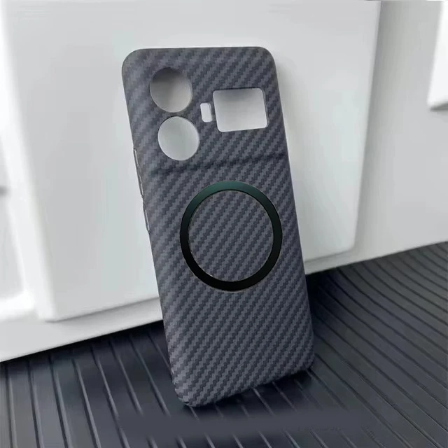 Funda rígida de fibra de carbono con carga inalámbrica de lujo para Oppo Realme GT5 5G 6T 6 neo 7 5 6 funda para Realme 11 GT 7 pro plus - imagen 2
