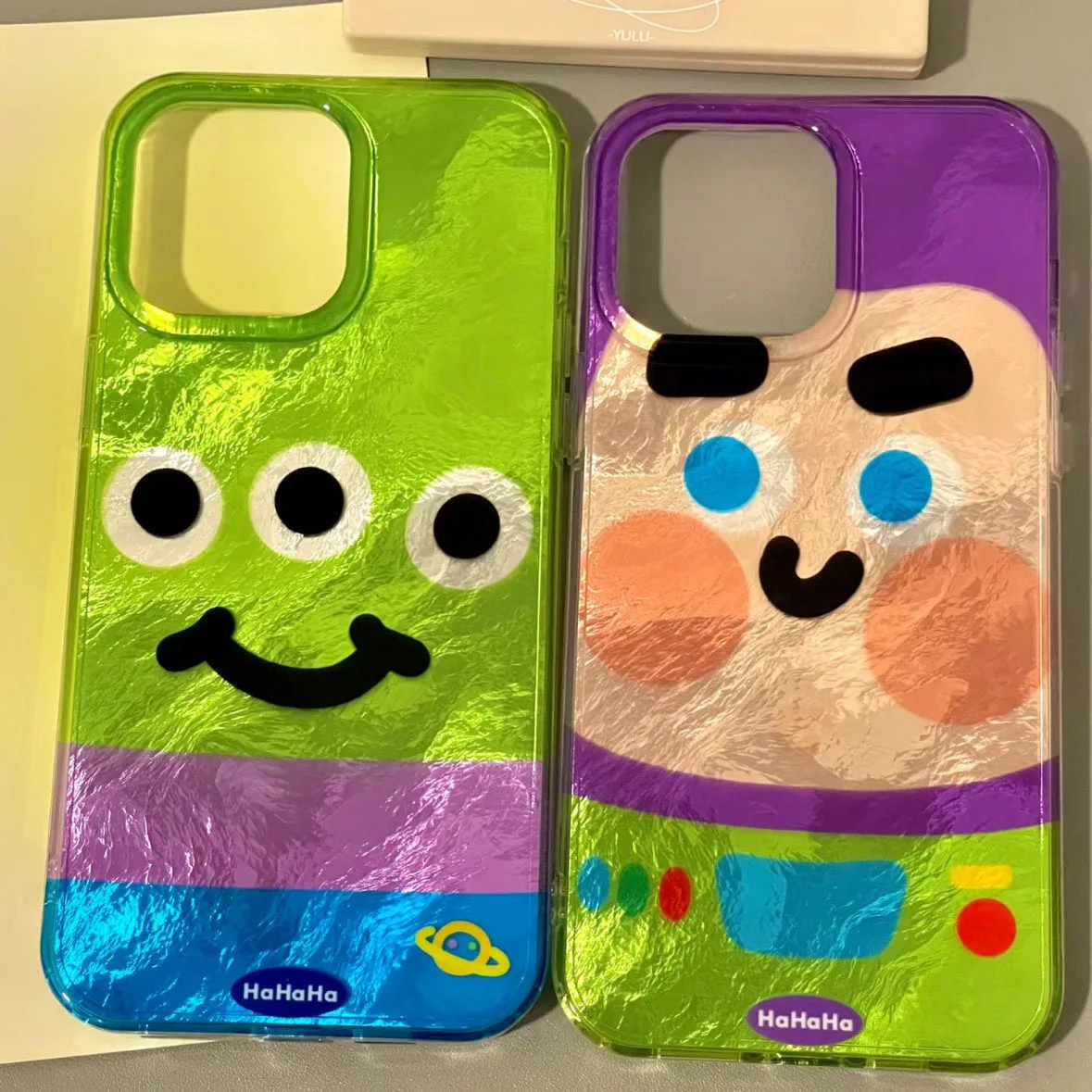 Funda de teléfono Disneys Toy Story Hot Aliens para Samsung Galaxy S24 S23 Ultra Plus 5G S21 FE, funda dura con textura de plumas - imagen 2