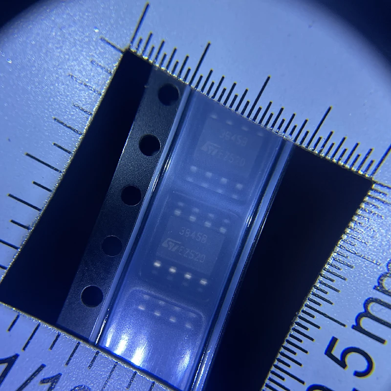 Nuevo original (10 uds) UC3845BD1013TR (marcado 3845B) SOP-8 controlador PWM de modo cultivado de alto rendimiento