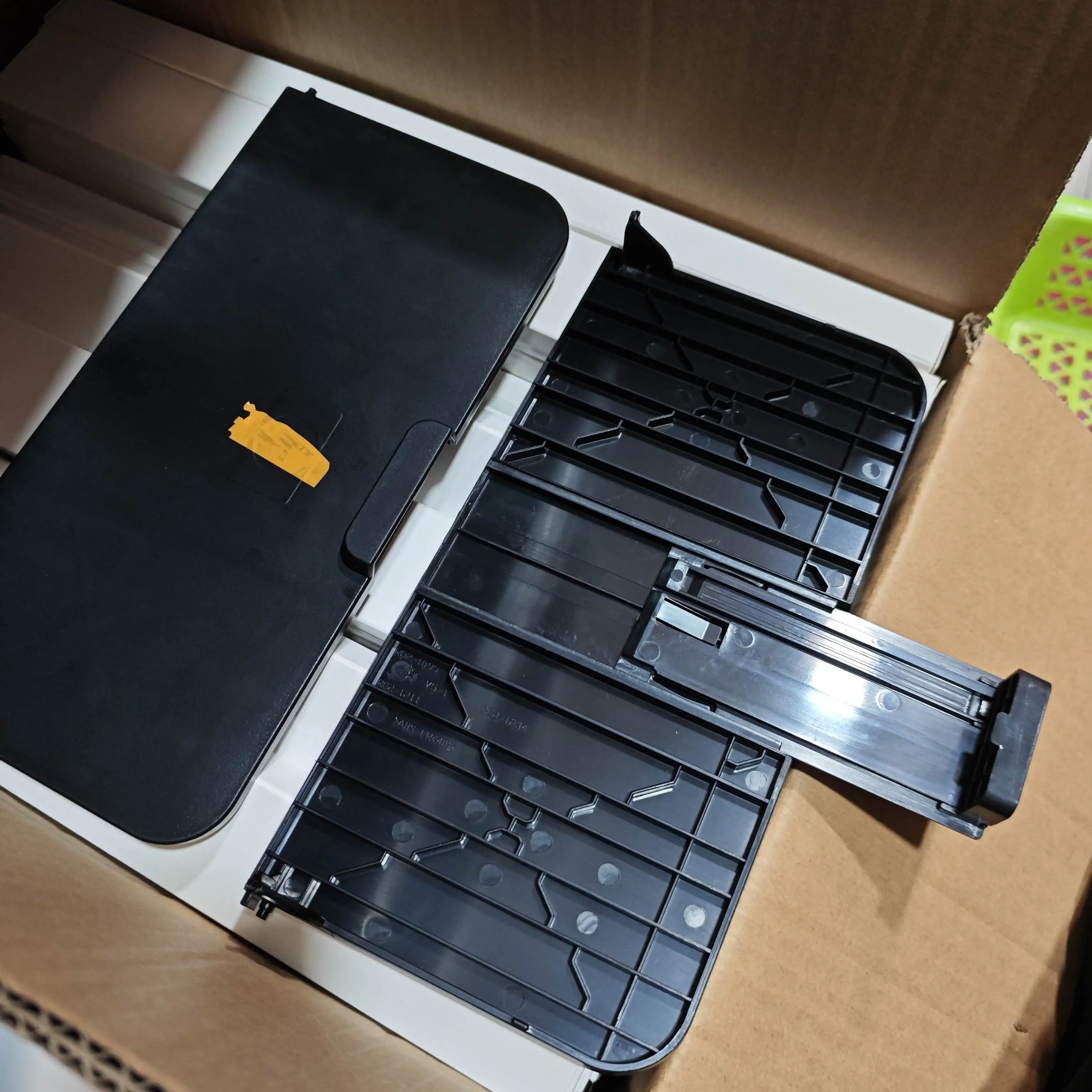 10 Uds RC2-1234 RC2-1211 conjunto de bandeja de entrega de papel para HP P1005 P1006 P1007 P1008 P1102 P1102w P1106 P1108 1102W