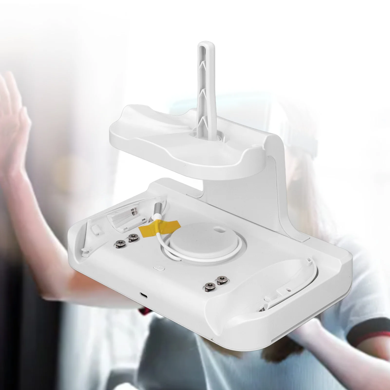 Base de carga para controlador de auriculares VR, soporte de carga para controlador VR, 2 baterías recargables, luz RGB, ahorro de espacio para dispositivo VR - imagen 2