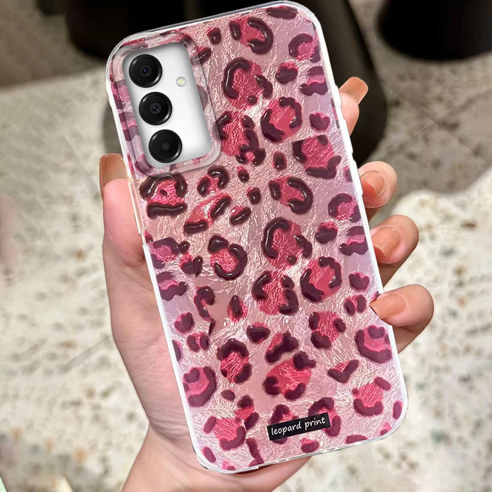 Funda de teléfono de leopardo rosa de moda coreana para Samsung Galaxy A16 A55 A07 A17 A56 A36 A26 A53 A06 A14 A24 A34 A54 A15 A12 A22 - imagen 4