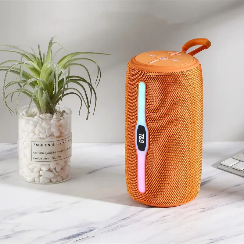 Altavoz Bluetooth TG675, dispositivo con luz LED de Color con inserto de tarjeta, USB, Radio FM, regalo de moda, altavoz estéreo de graves pesados - imagen 3