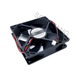 Ventilador de servidor 24V DC Refrigeración profesional antiruido