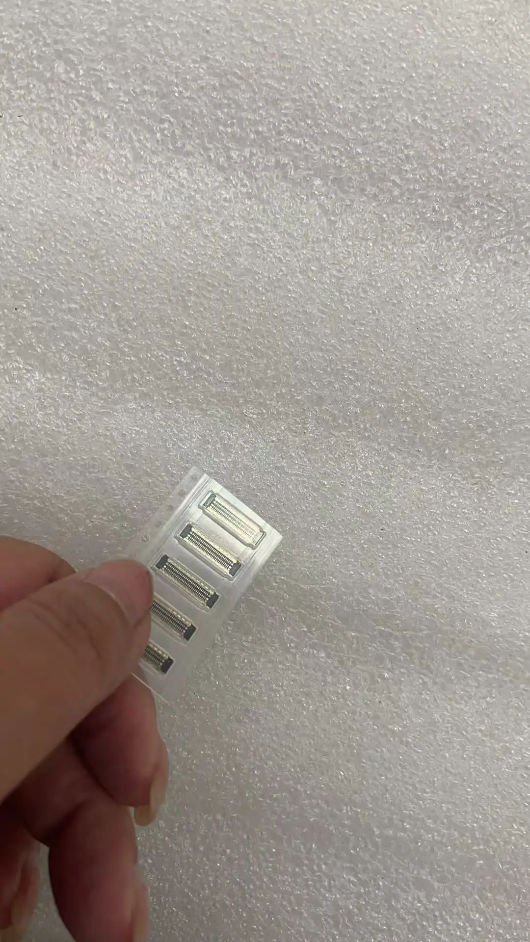 Apple Cargador USB-C 61W MacBook Pro Original - imagen 4