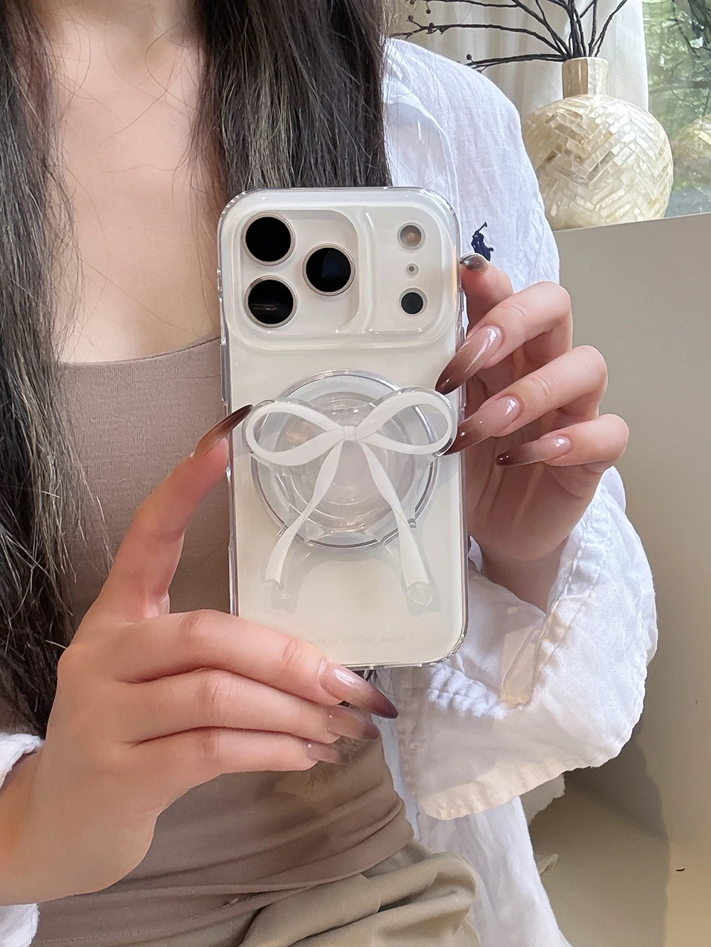 Funda de teléfono Tok con agarre magnético de Color sólido blanco para iPhone 13, 16, 15, 14, 17 Pro Max, funda con lazo bonito con carga inalámbrica para Magsafe - imagen 3