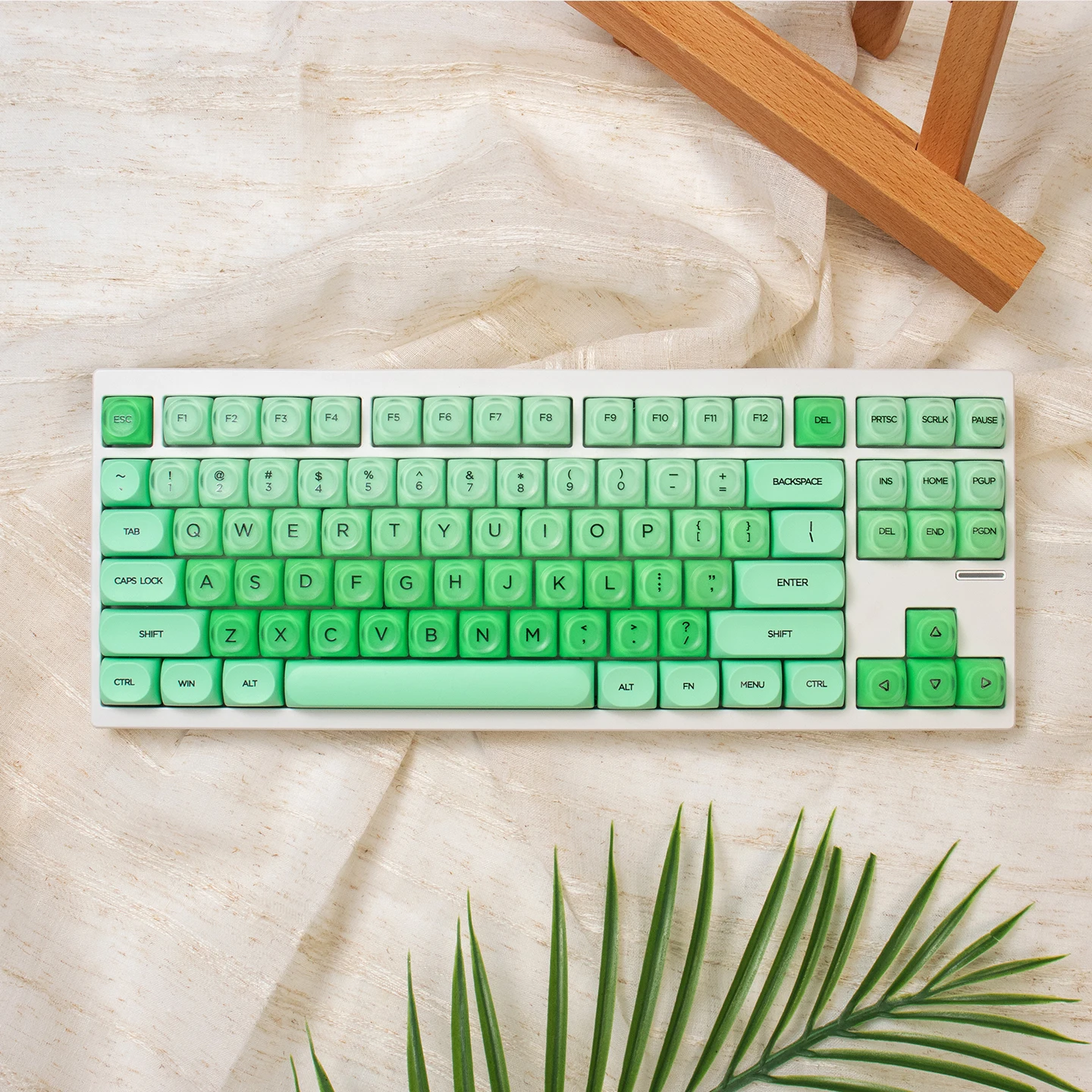 Teclas de PC semitransparentes personalizadas de nube verde, 132 teclas, perfil HOA, teclas PBT de doble disparo para interruptores MX, Teclado mecánico - imagen 4