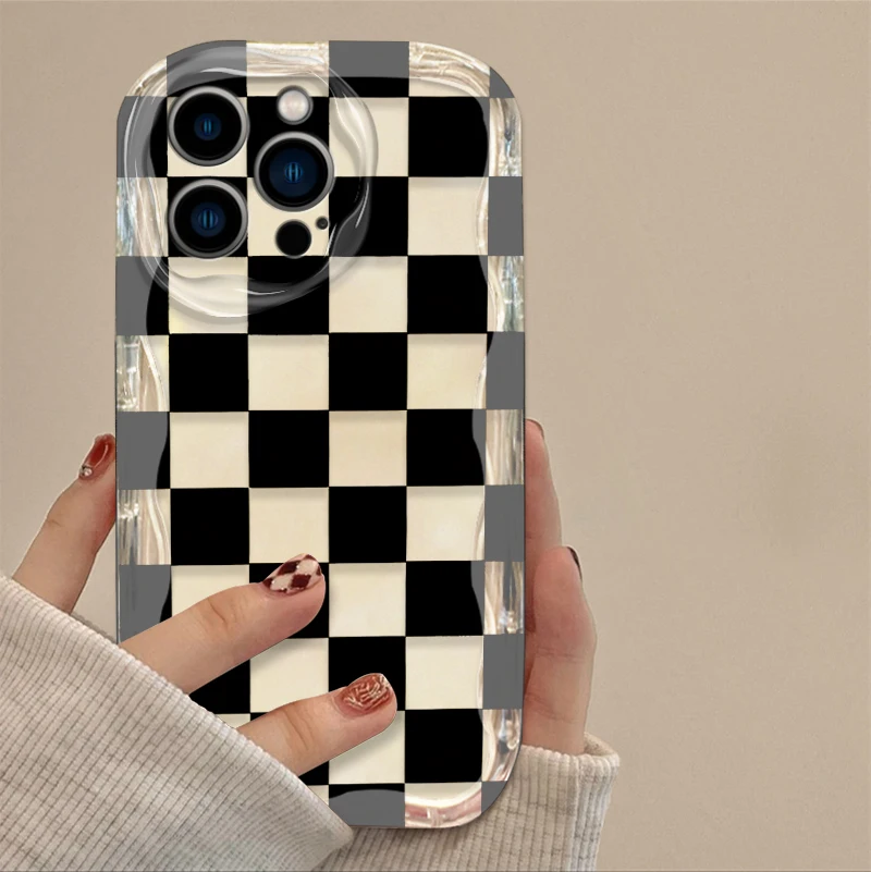 Funda ondulada con patrón de tablero de ajedrez de amor y flores para iPhone 17 Air 16 E 15 14 Plus 13 12 Mini 11 Pro Max, Fundas traseras a prueba de golpes - imagen 5