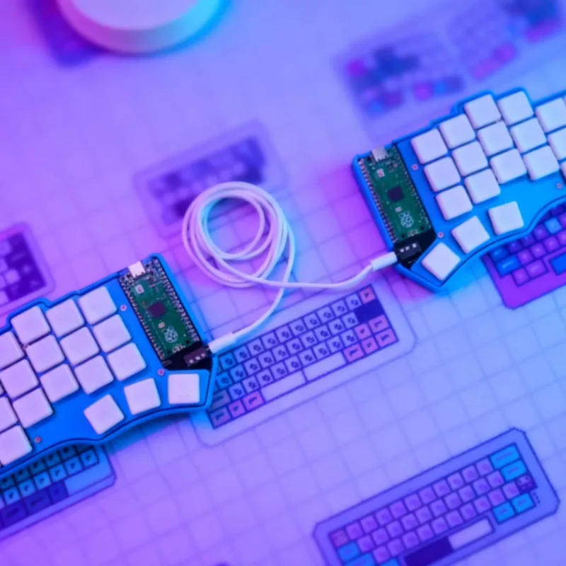 Paintor42 Teclado dividido de perfil bajo Teclado ergonómico dividido impreso en 3D de modo único con cable personalizado Teclados mecánicos para juegos