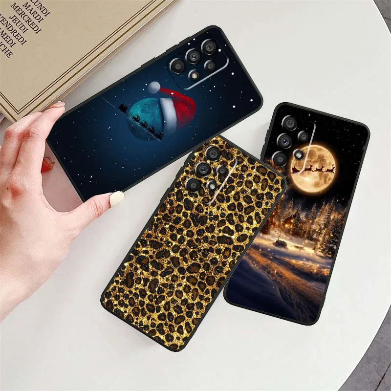 Funda de teléfono con diseño de chica granada y zorro para Samsung A73 A72 A71 A55 A54 A53 A52 A51 A13 A22 A16 A15 A05s A14 A05 A06 5G negro - imagen 3