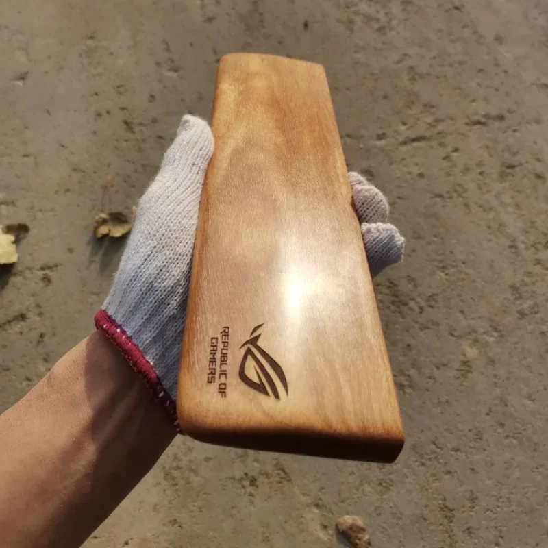 Reposamuñecas para teclado de madera, reposamanos ergonómico con grabado personalizable de madera para accesorios de teclado mecánico 65% 75% 80%