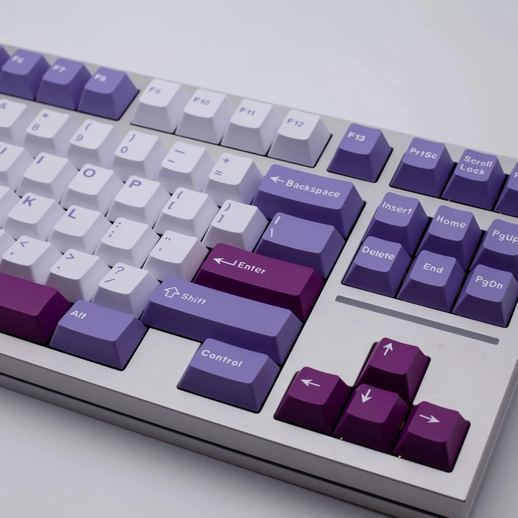 GMK-Teclado mecánico de doble disparo, accesorio mecánico de ABS, 172 teclas, con diseño ISO, en español y francés, modelo Tuzi Clone Cherry - imagen 3