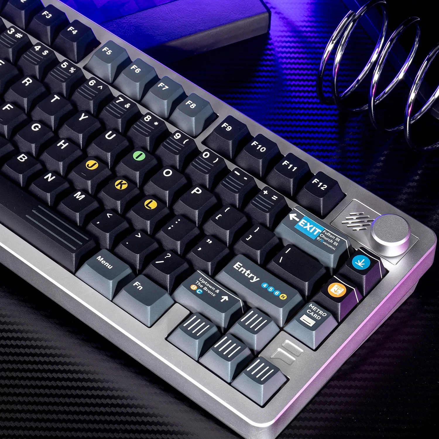 Teclas de Anime con tema de metro de Nueva York, perfil de cereza PBT, tapa de teclado negra personalizada para juegos, para teclado mecánico, regalo genial - imagen 4