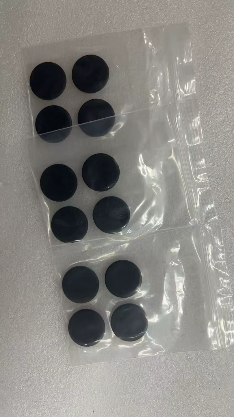 Patas Repuesto Antideslizantes para MacBook Pro y Air - imagen 4