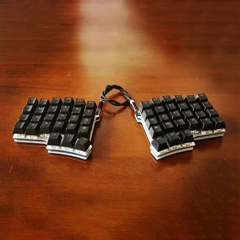 Teclado dividido X9 de 54 teclas, teclado dividido ergonómico de aluminio monomodo con cable personalizado, teclado mecánico que cambia de tecla QMK /VIA
