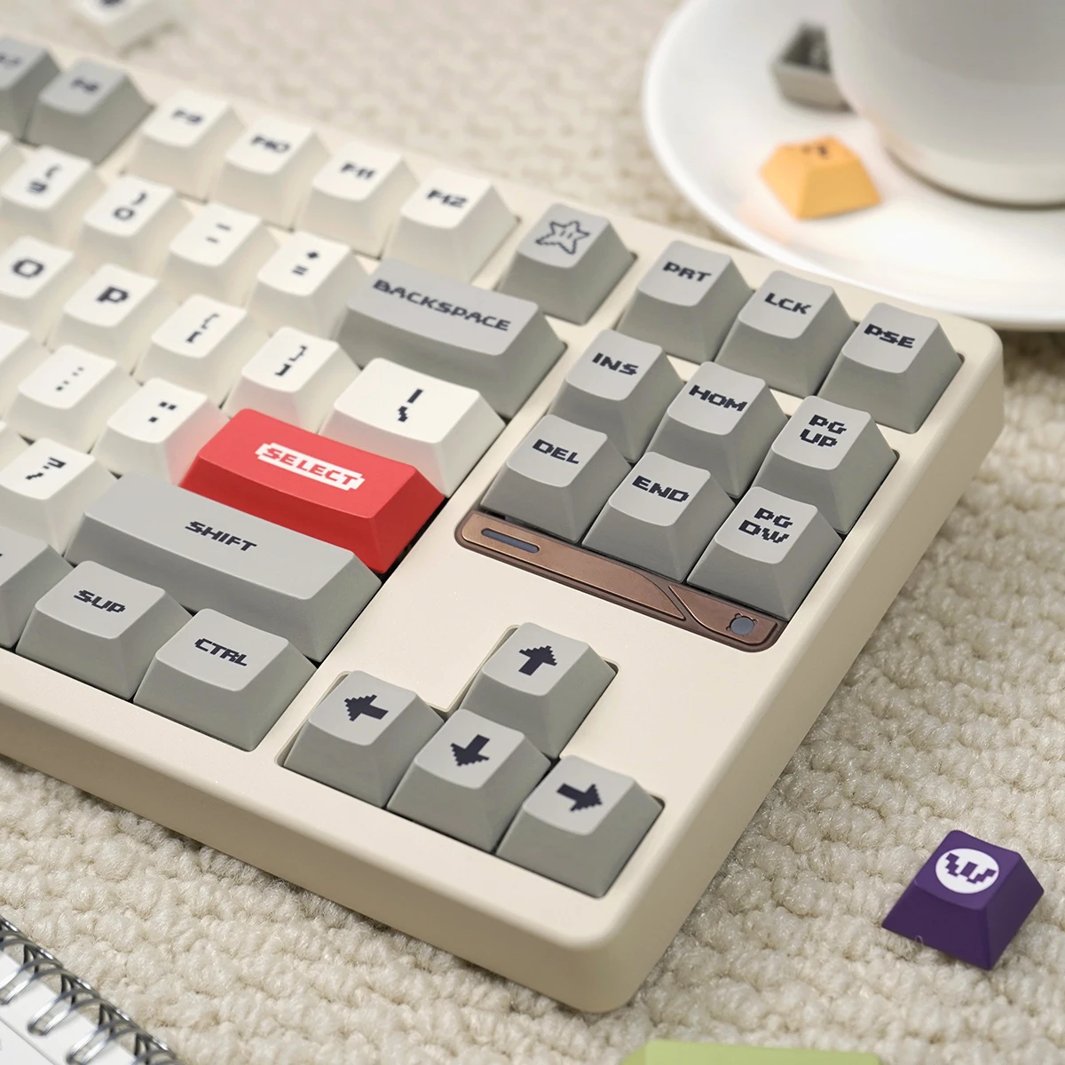 Teclas con tema Super Marie de 152 teclas, teclas de perfil de cereza con sublimación de tinte PBT, teclas blancas y grises para teclado mecánico 67/87 - imagen 4