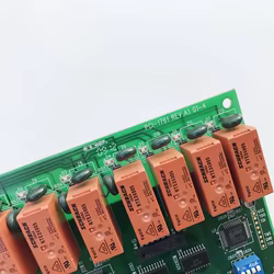 Advantech PCI-1761 – Tarjeta de 8 salidas de relé