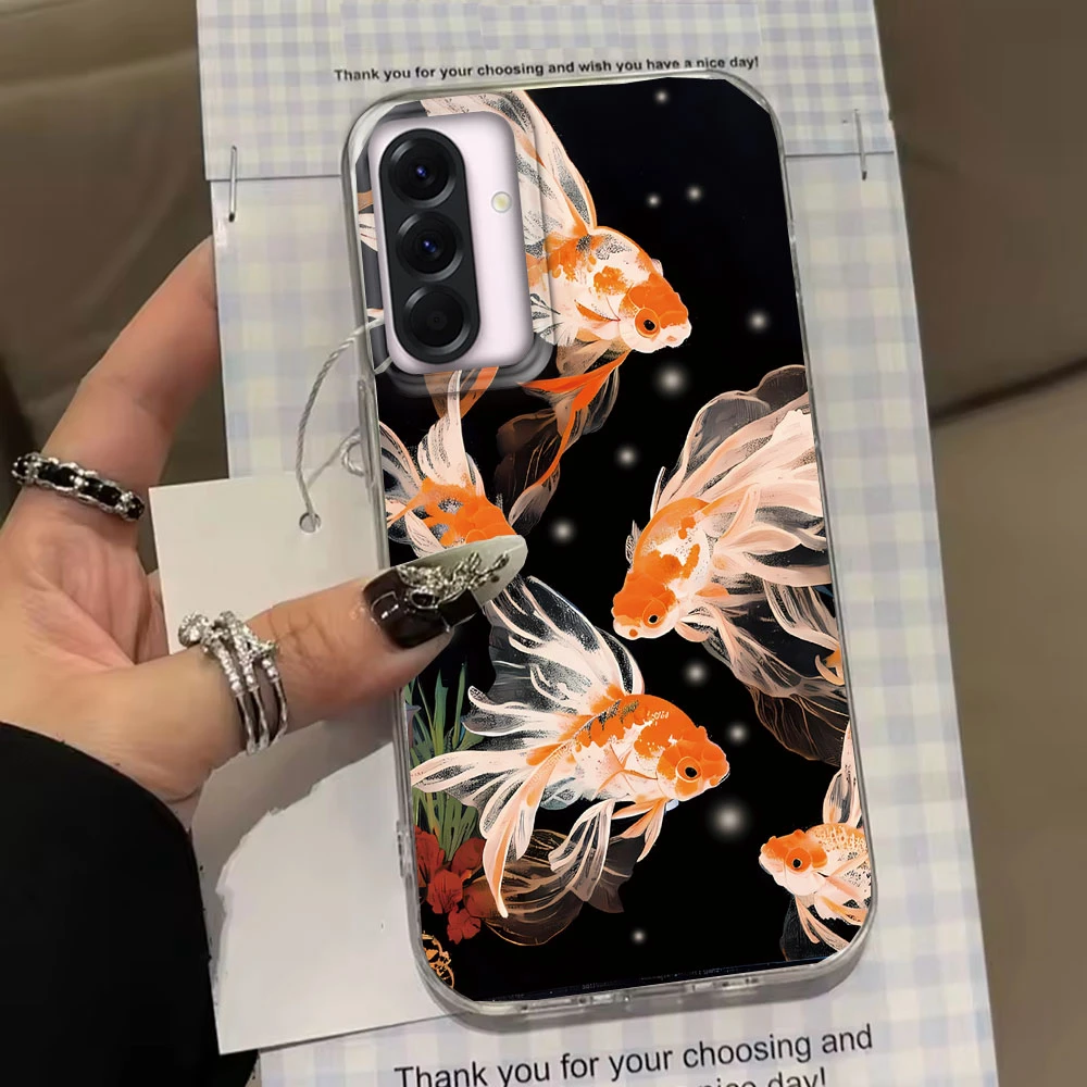 Funda de teléfono Koi Goldfish Sparkle negra brillante para Samsung Galaxy A55 A56 A36 A26 A16 A53 A06 A14 A24 A34 A54 A15 A25 A35 - imagen 5