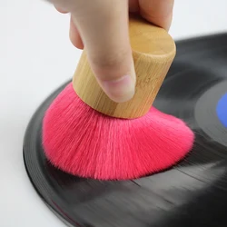 Cepillo Limpieza Tocadiscos – Mango Madera Antiestático para Vinilos