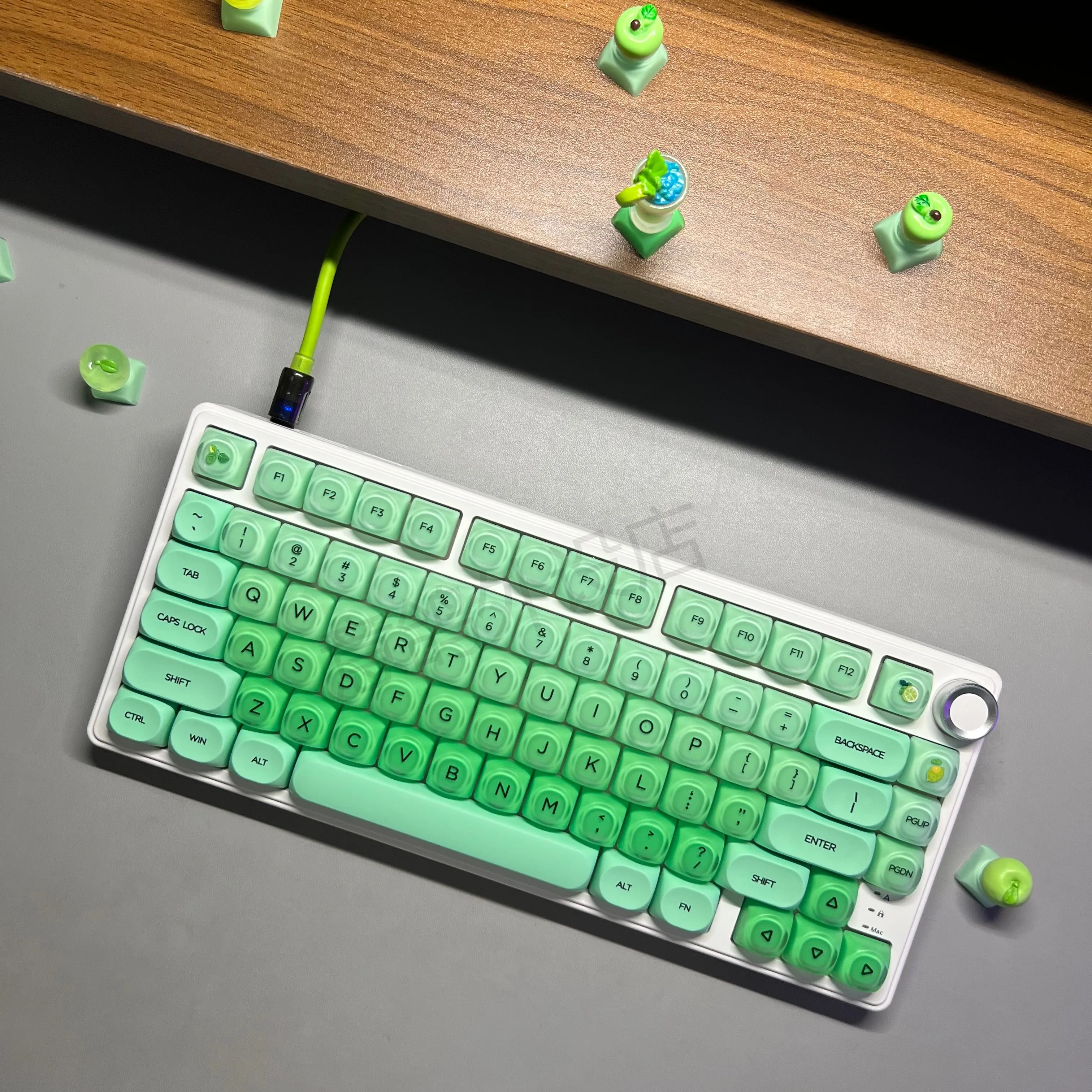 Juego de teclas pequeñas de gelatina de lima, Material PBT + PC, teclas translúcidas redondas bonitas verdes para teclado mecánico 61/68/75/87/98/108 - imagen 4