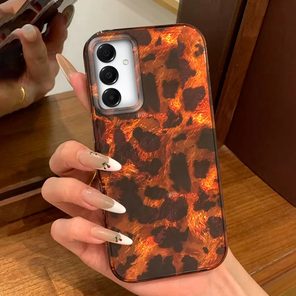 Funda de teléfono con estampado de leopardo marrón ámbar Retro para Samsung Galaxy A16 A55 A07 A17 A56 A36 A54 A26 A15 A53 A06 A14 A24 A34 A12 - imagen 2