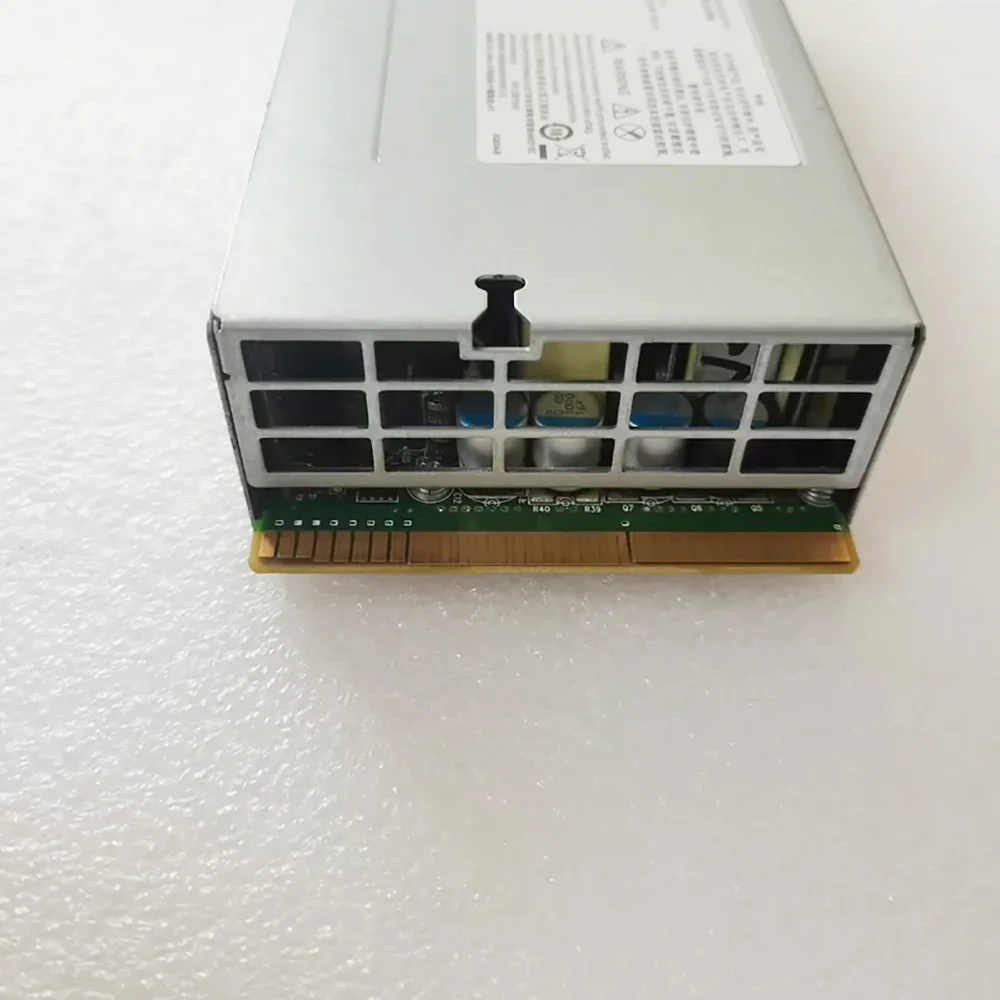 Potencia del servidor RQ940 1600W R12-1K6P2A - imagen 3