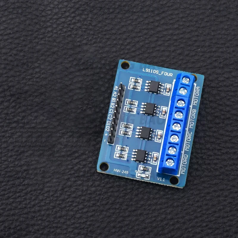 L9110S Unidad de 4 canales Placa de accionamiento de motor CC Módulo de accionamiento de motor Controlador de 4 vías de coche inteligente