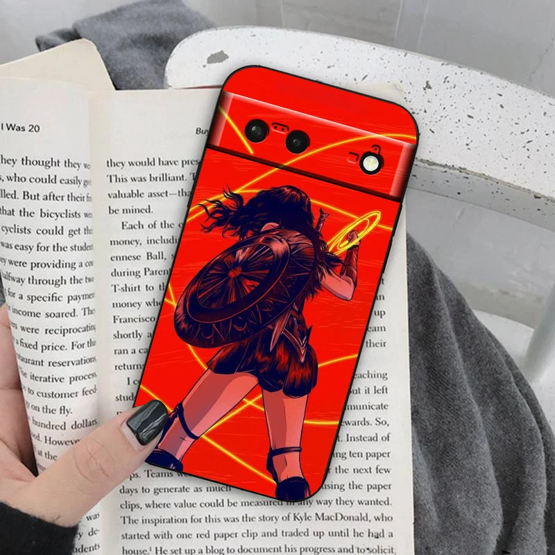 Película Wonders Womans Hero para Google Pixel 9 8 7A 7 6A 6 5A 5 4 4A XL 5G funda de silicona negra a prueba de golpes para teléfono - imagen 3