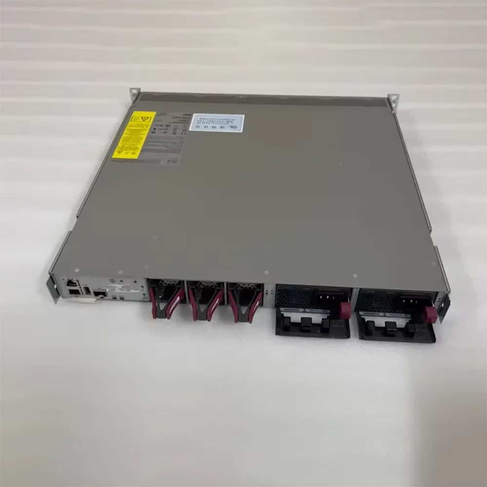 Conmutador de red central Gigabit eléctrico 4x25G 2x100G de 48 puertos N9K-C9348GC-FXP - imagen 4