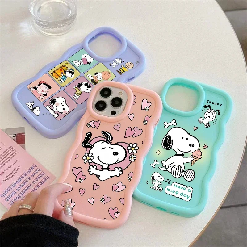 Funda con estampado de Snoopy de dibujos animados para Iphone 16 Pro Max 11 12 13 14 15 Pro Max XR 16E 7 8 Plus SE 2 3 fundas suaves anticaída Y2k - imagen 3