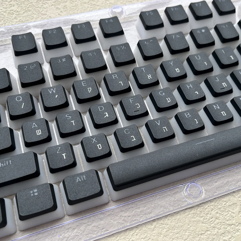 Tapa de tecla de pudín, tapa de teclado hebreo, material BPT, tapa de tecla mecánica translúcida de dos colores, teclas en español personalizadas ISO, 104 teclas - imagen 2