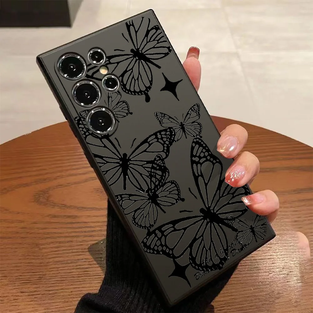 Funda de teléfono de moda con mariposa negra para Samsung Galaxy A06 A25 A05s A15 A55 A54 A51 A35 A34 A24 A14 A13 A73 A53 A33 4G 5G - imagen 4