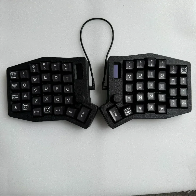 Kit de teclado dividido Sofle RGB de 58 teclas, soporte de mano magnético, teclado mecánico dividido con cable intercambiable en caliente personalizado, ergonómico QMK/VIAL - imagen 4