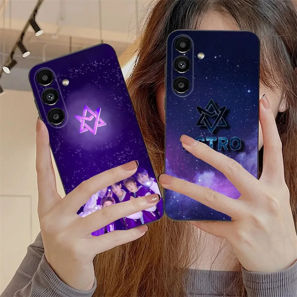 Funda de teléfono con música A-Astro Kpop para Samsung S24,S21,S22,S23,S30,Ultra,S20,Plus,Fe,Lite,Note,10,9,5G, funda suave negra