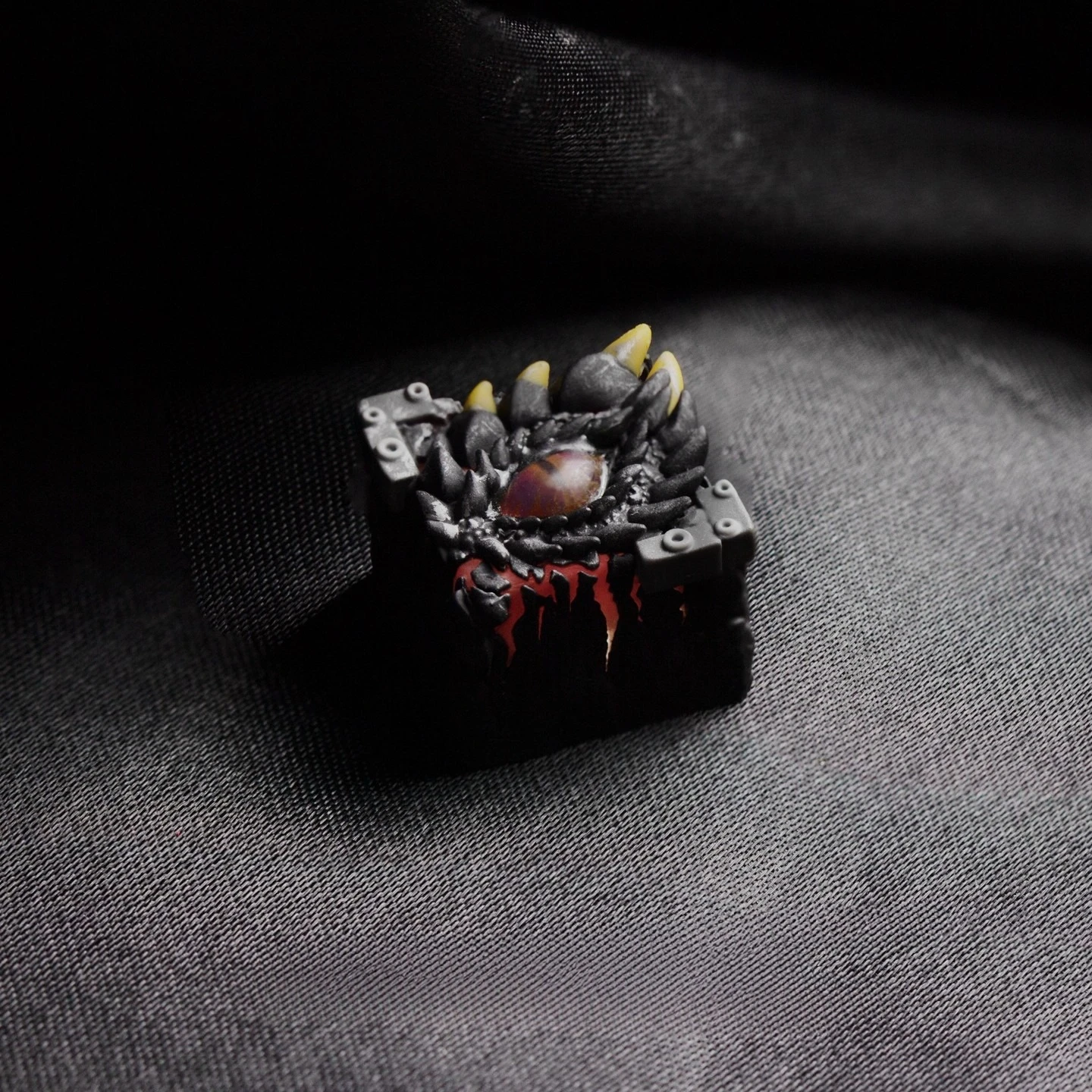 Teclas de ojo de dragón personalizadas de resina, teclas creativas originales hechas a mano DIY personalizadas para adornos de teclado mecánico - imagen 3