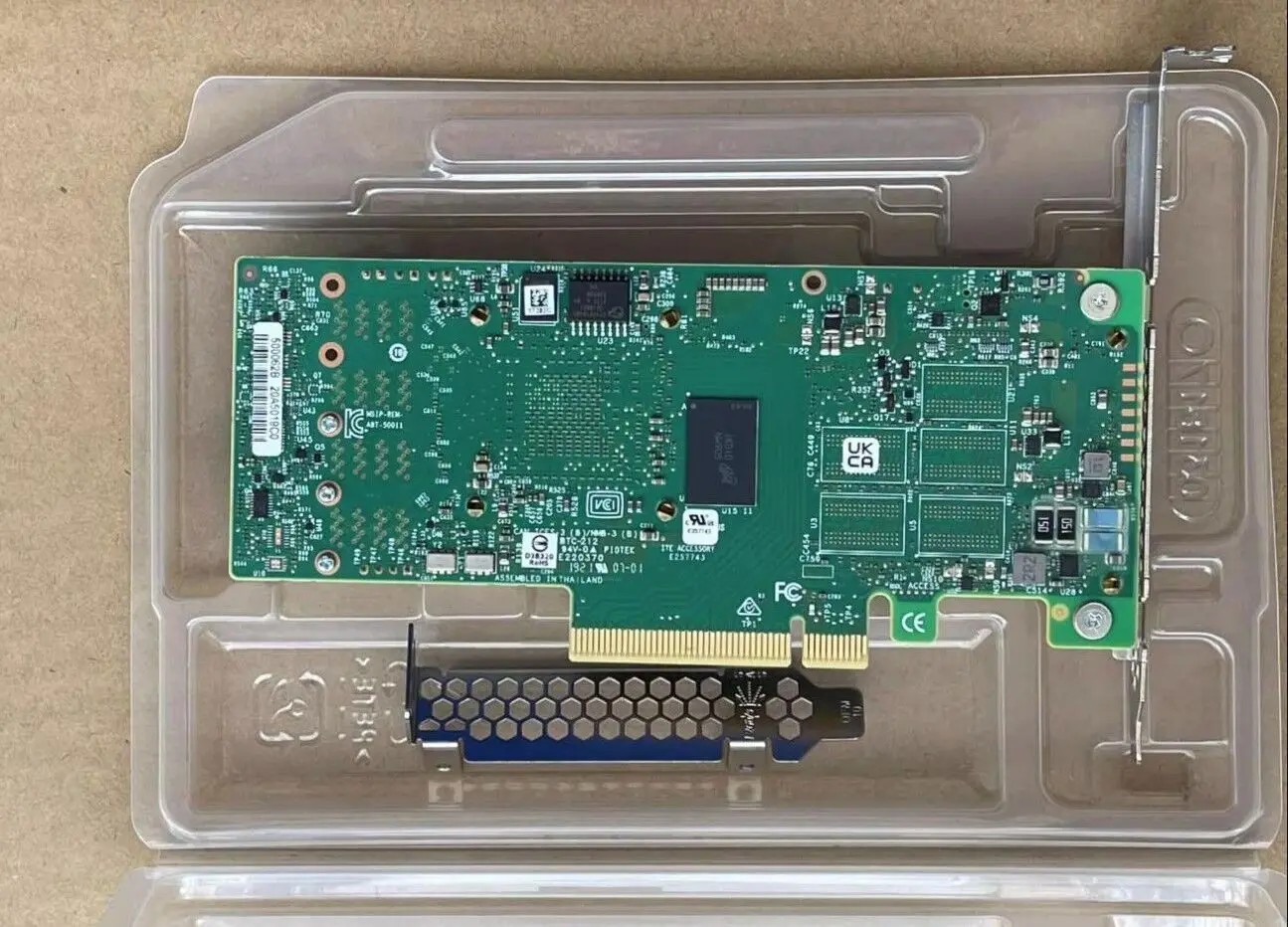 Controlador RAID LSI Broadcom MegaRAID 9460-8i 2G 12G SAS/SATA/NVMe - imagen 3