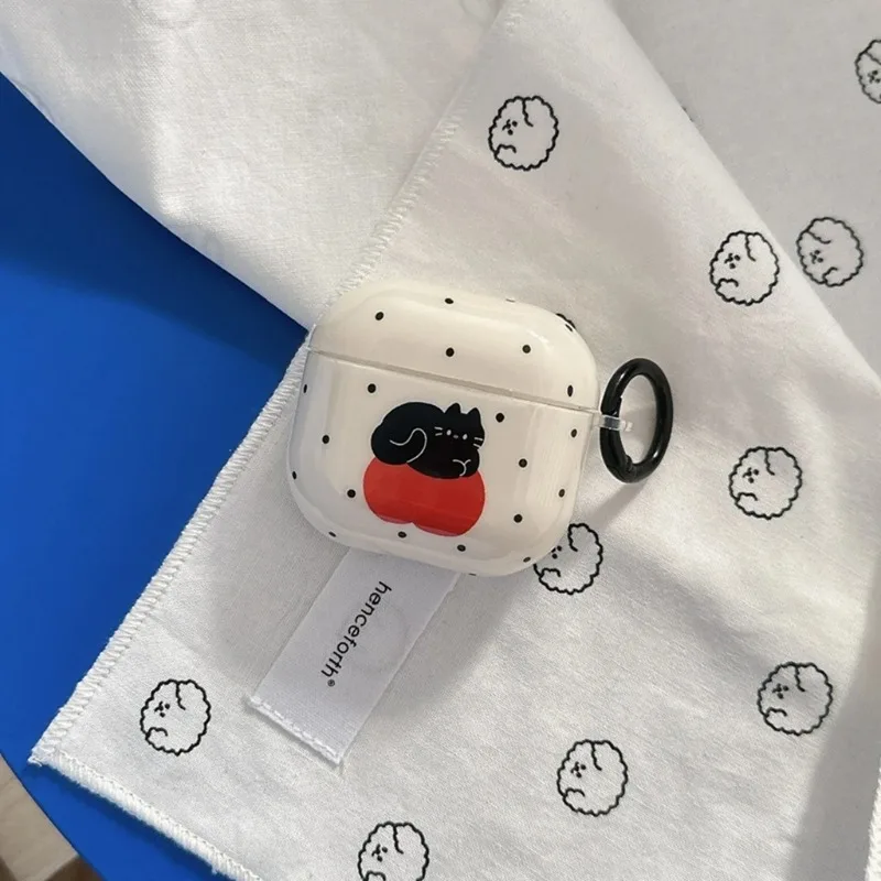 Lindo divertido gato negro rojo Apple pantalla completa puntos circulares negros colgante funda para auriculares para AirPods 1 o 2 3 4 Pro 2 - imagen 5