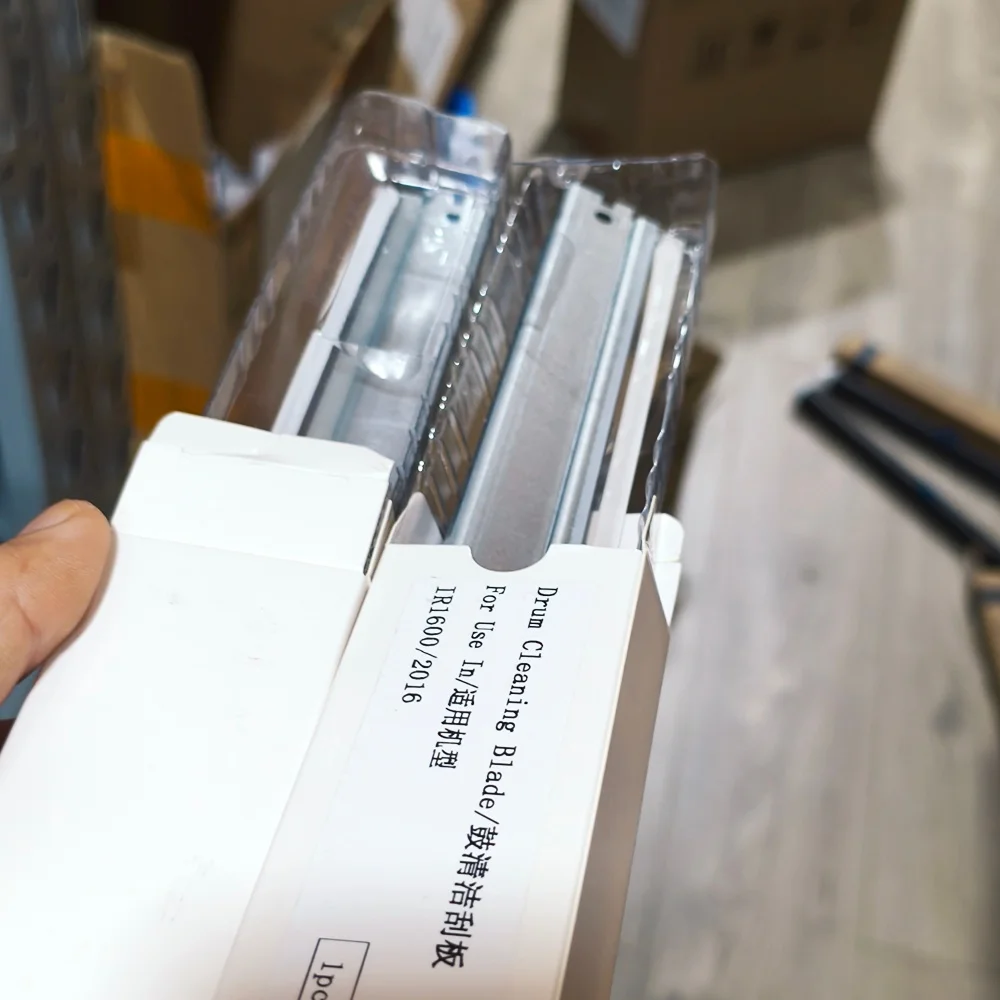 Cuchilla de limpieza de tambor de 2 piezas para Canon IR2016 IR2020 IR2018 IR2318 IR2320 IR 2016 2020 2018 2318 2320