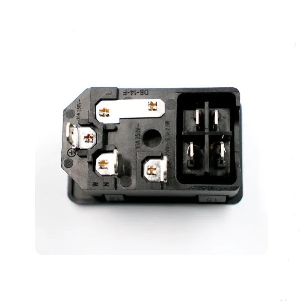 AC-01 Luz roja tres en uno, luz verde, interruptor de barco de 4 pines, portafusibles de 10A, conector a presión 1,5, toma de corriente empotrada de 3 orificios - imagen 4